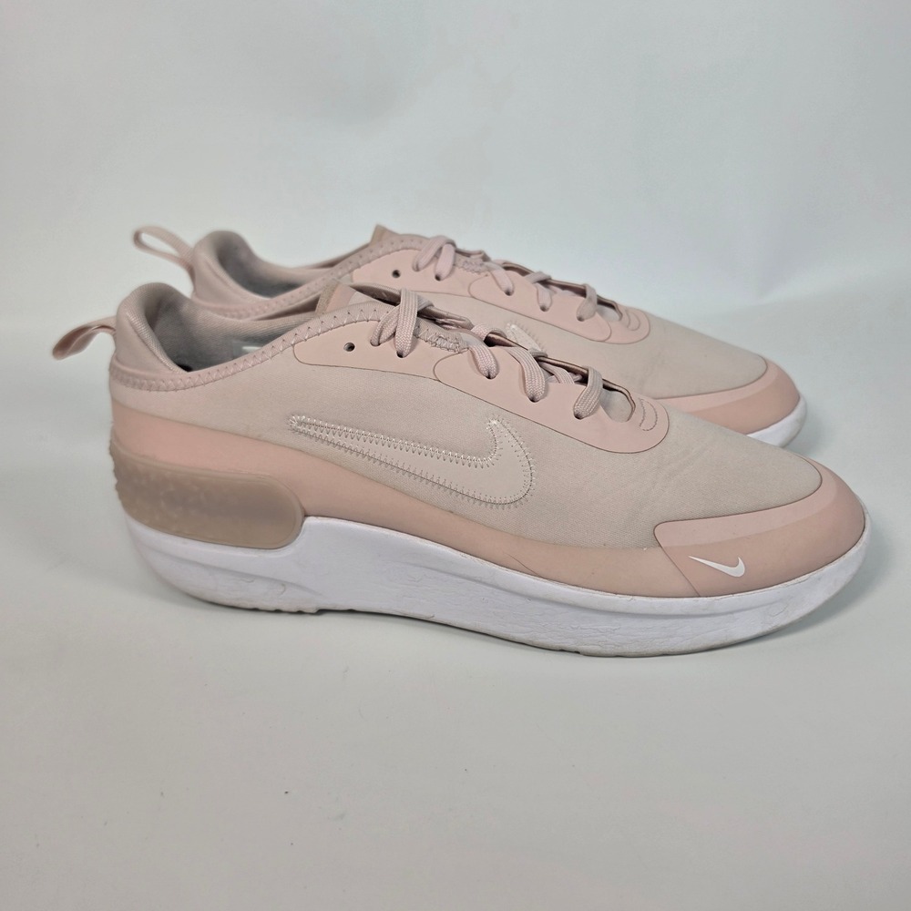 Nike Amixa sneakers Women's 9.5 Pink Beige Platform Sneakers Running Shoes